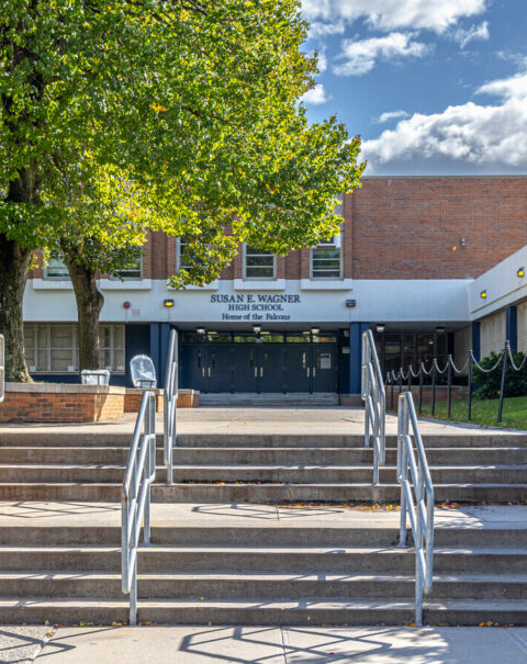 susan-e-wagner-high-school-staten-island-ny-4-schoolphoto
